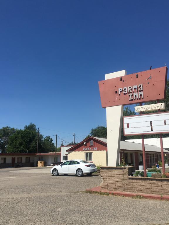 Parma Inn Exterior photo